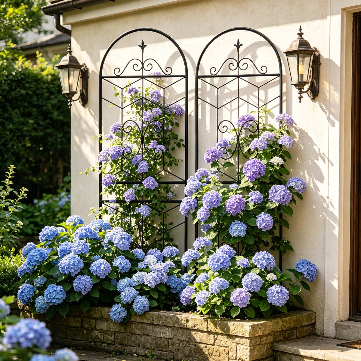 Metal Garden Trellis, 2-Pack, with Scroll & Fleur-de-lis Decor