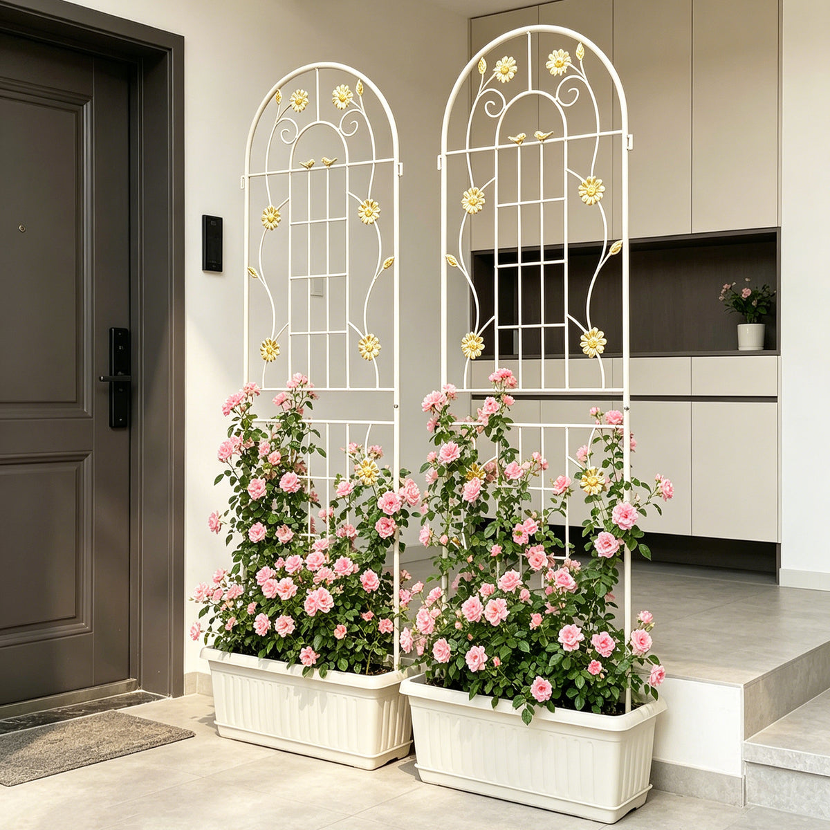 White Metal Garden Trellis, with Daisy & Bird Deco